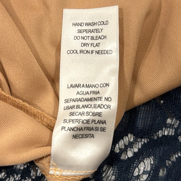 City Studio Navy Fit & Flare Dress Mini Tan w Navy Lace Overlay Juniors Size 7 - Picture 12 of 14